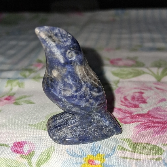 Handcrafted Stone Bird Figurines Set - Picture 2 of 7